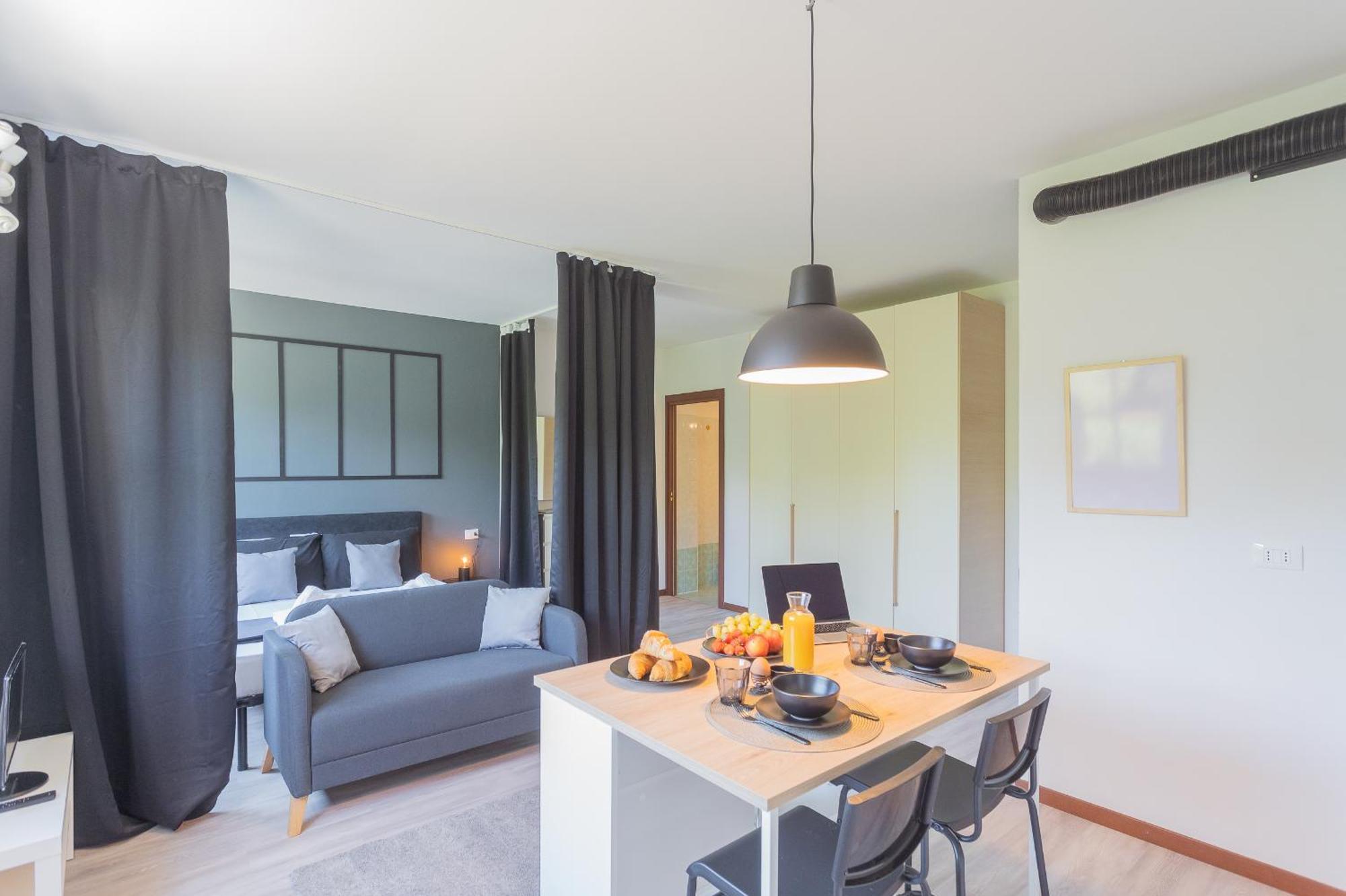 Black Loft Como By Rent All Como Exterior foto