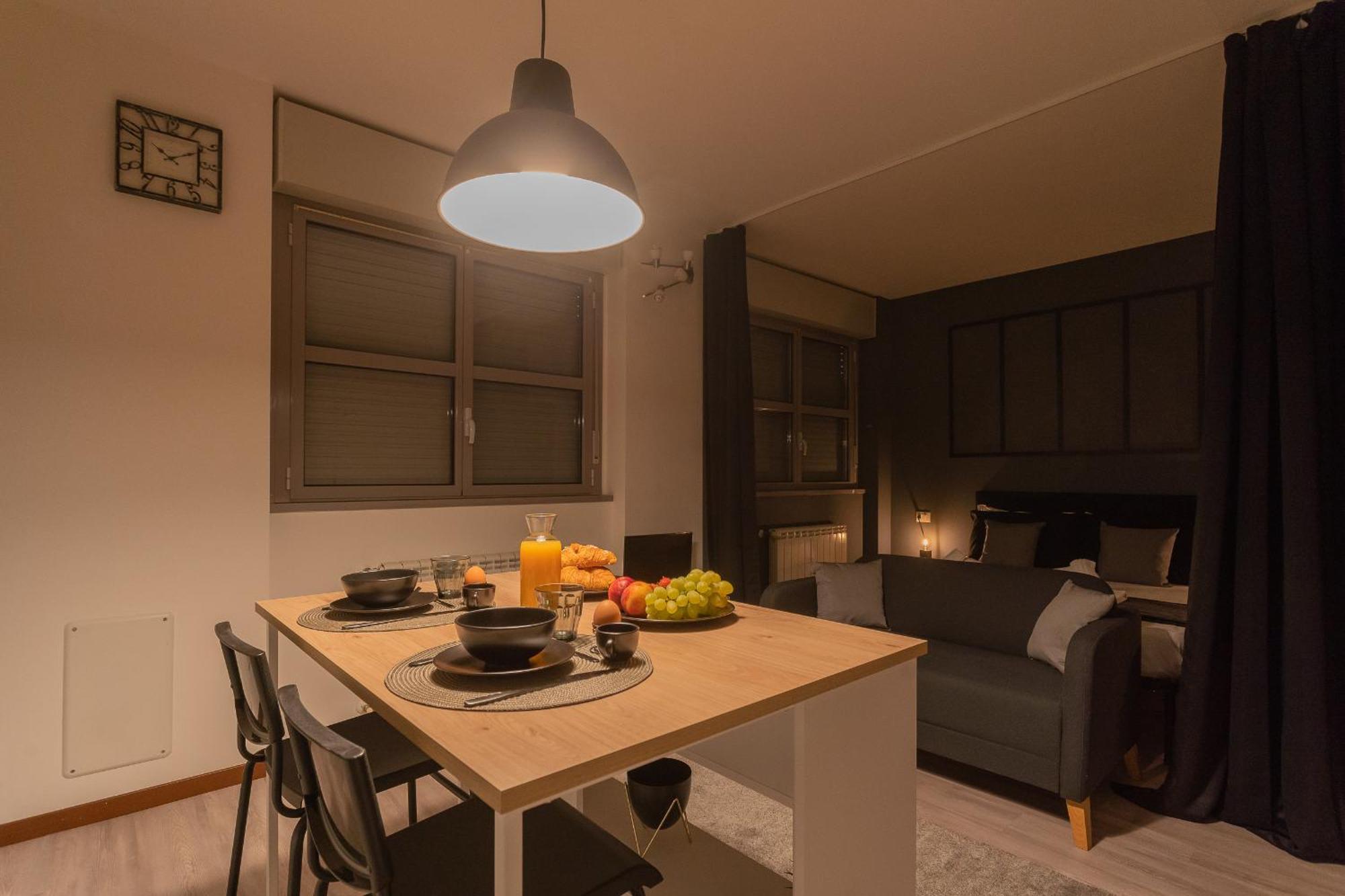 Black Loft Como By Rent All Como Exterior foto