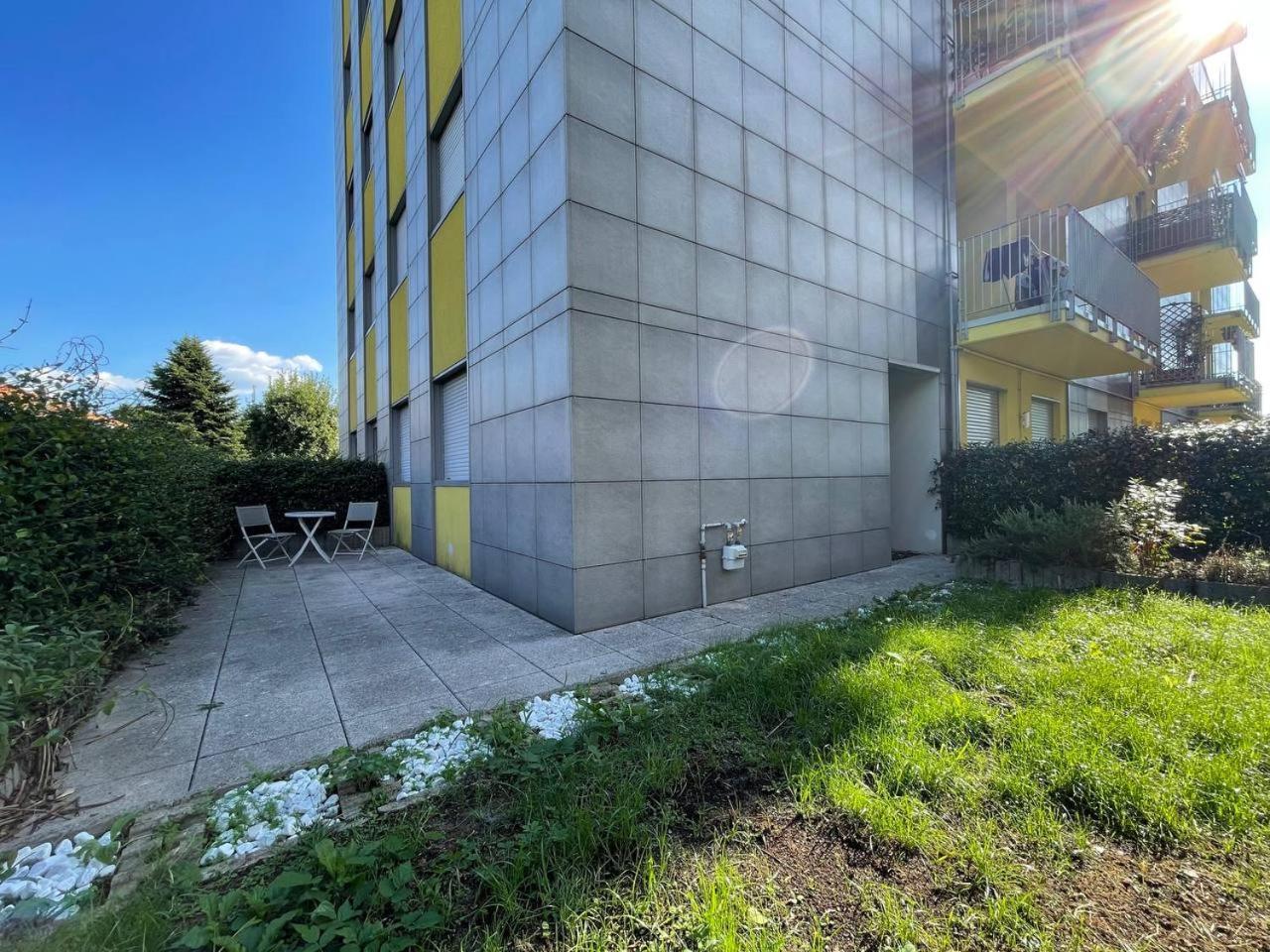 Black Loft Como By Rent All Como Exterior foto