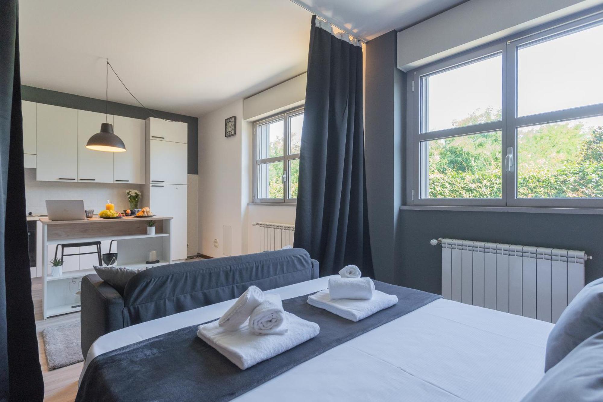 Black Loft Como By Rent All Como Exterior foto